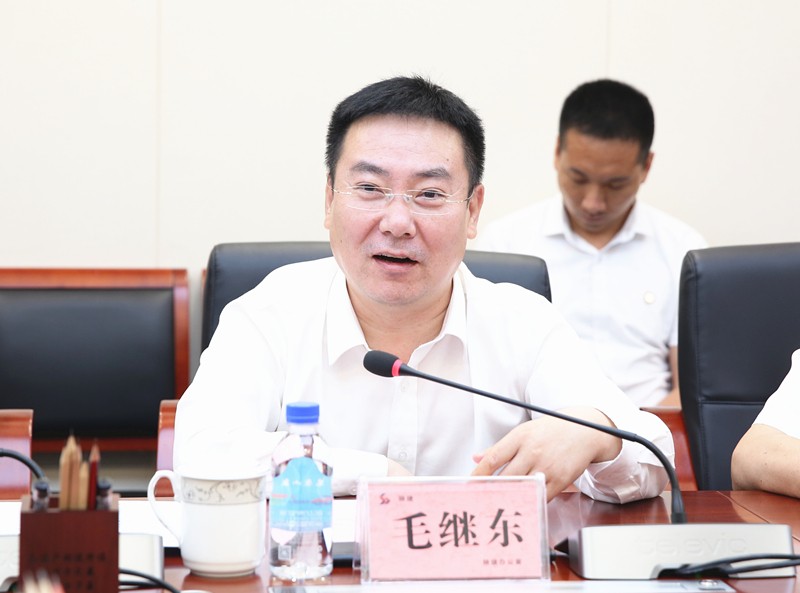 陕西J9集团集团与陕西建工集团互换座谈
