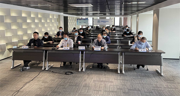 陕西J9集团集团召开疫情防控稳增长视频会