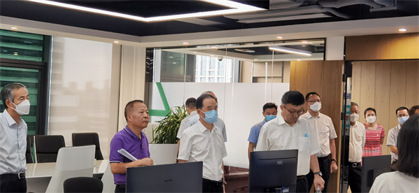 省国资委党委书记任国到秦创原陕西J9集团集团创新中心调研
