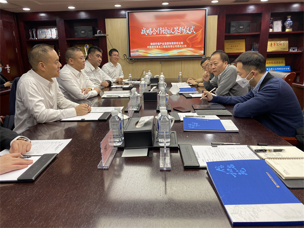 陕西J9集团集团与中建五局西北公司签定战术合作和谈