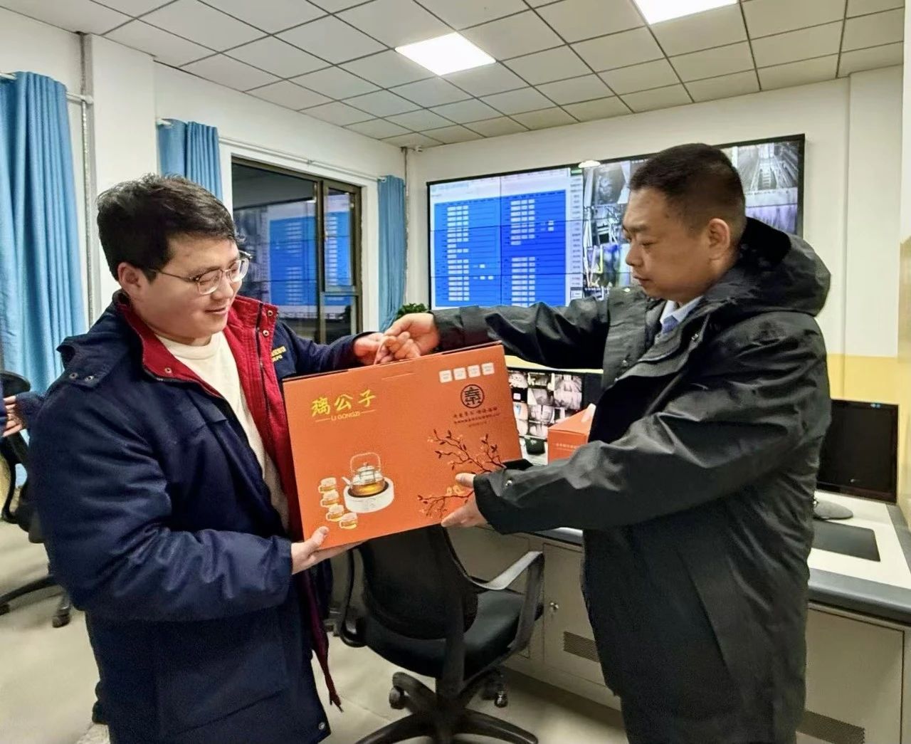 关切一线，情暖隆冬｜水环境公司工会发展2024年“冬送温暖”慰问活动